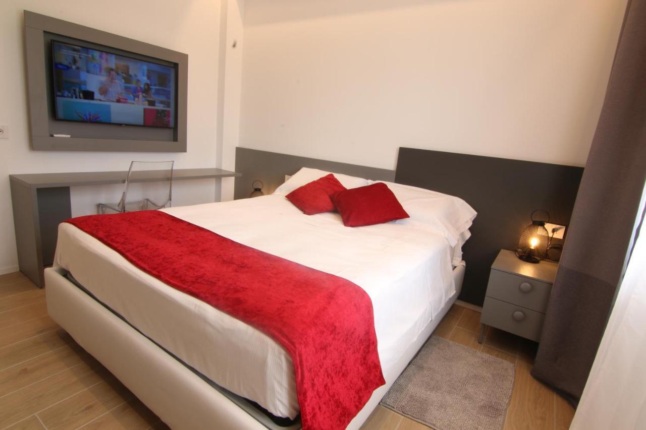 Arcioun Suite Riccione Extérieur photo